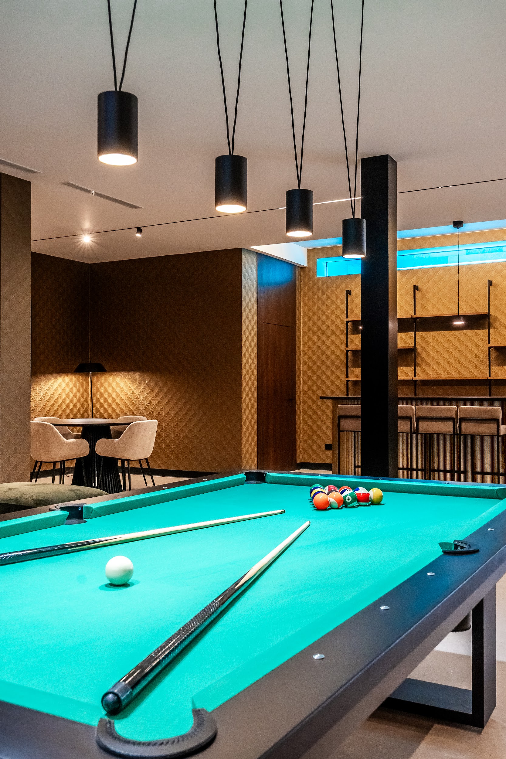 Billiards room with lighting