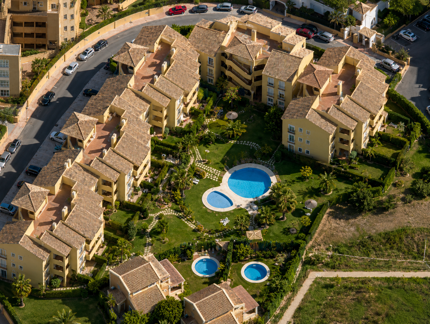 Eagle Golf Park — Vista aérea amplia del emplazamiento